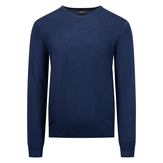 Wool with a circular neckline