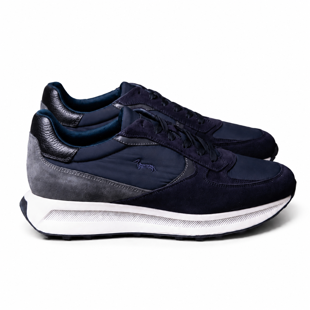 Harmont & Blaine men's navy sneakers with suede-look overlays, lightweight textile upper, lace-up closure, cushioned white sole, and signature dachshund logo.
