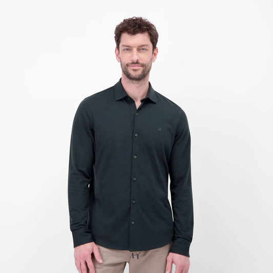 Lerros men’s long-sleeved jersey shirt with a classic collar, button closure and comfortable regular fit, available from Kayagan Lebanon.