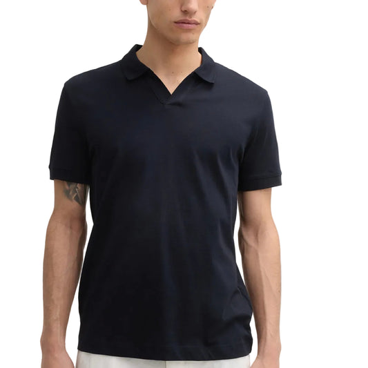 Man wearing Strellson Clark Polo Shirt in navy with buttonless johnny collar, Kayagan
