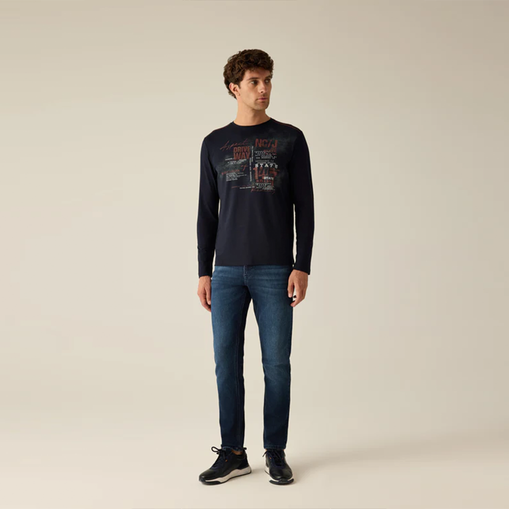 Campione Men's T-shirt in navy