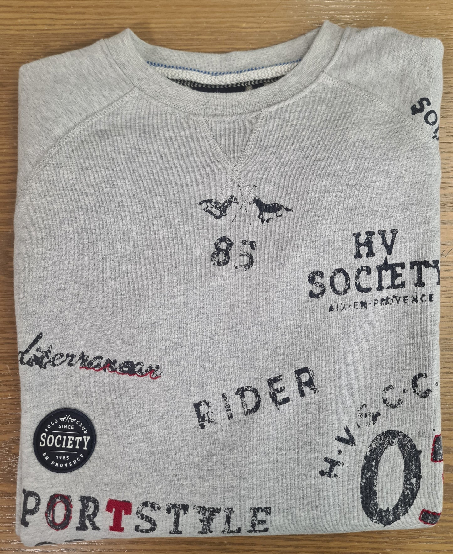 HV Society Sweatshirt Long Sleeves