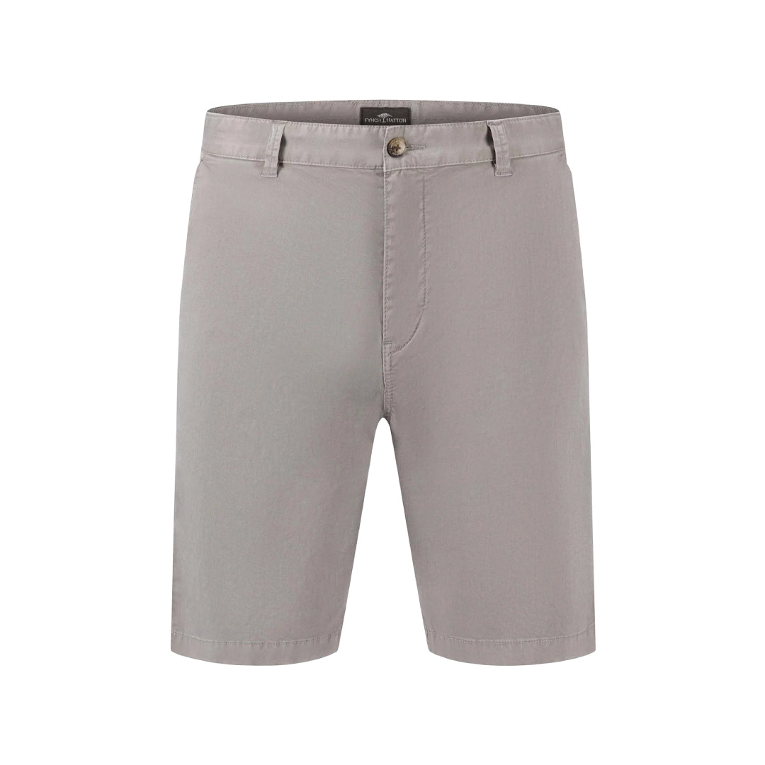 Casual-Fit shorts with a light stretch content