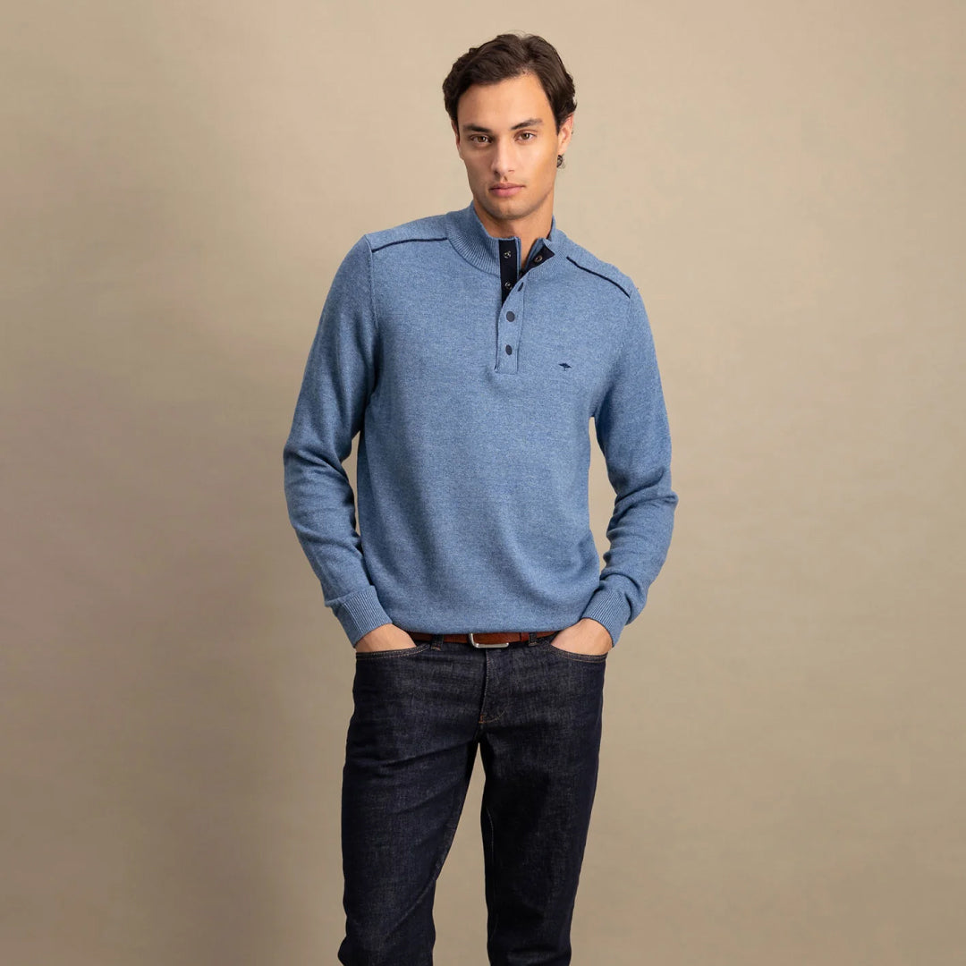 Pullover with Troyer collar