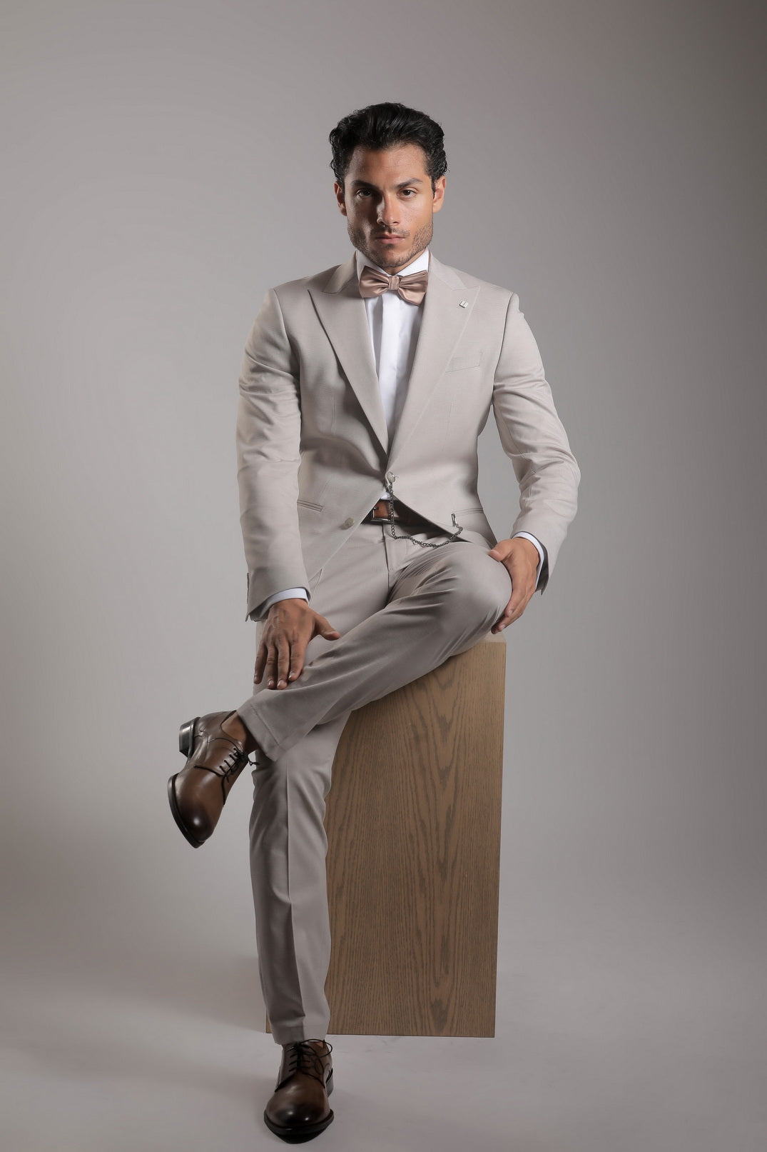 Digel beige suit