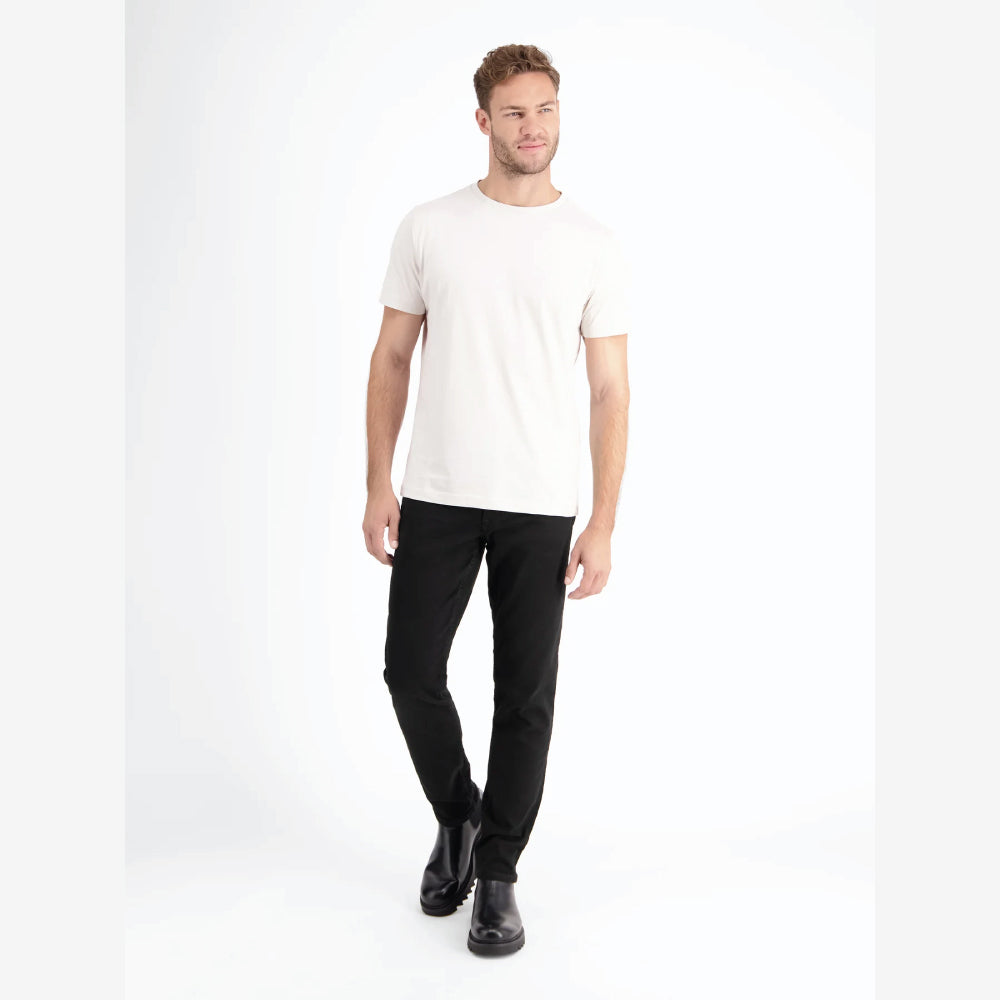 Lerros CONLIN black stretch denim jeans, slim fit 5-pocket style, front view studio photo