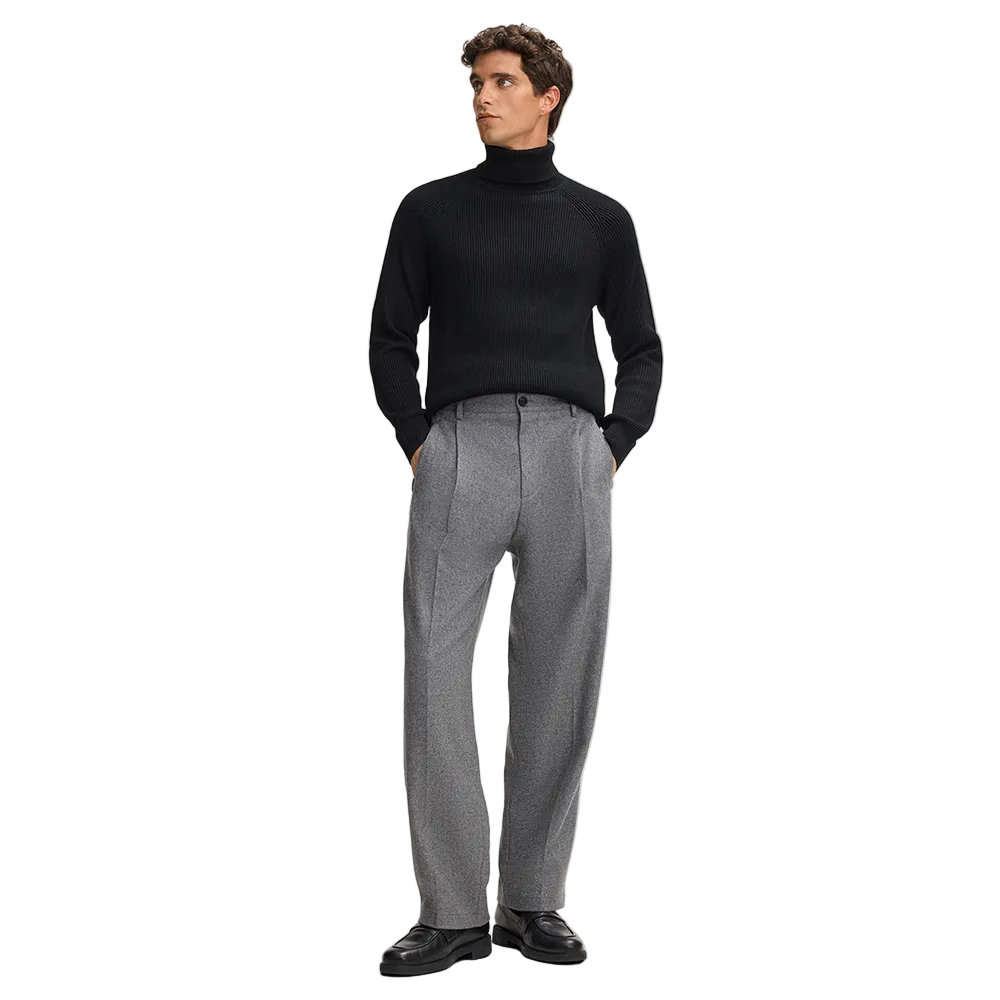 Man wearing Strellson Hamilton Roll Neck Jumper in black color, turtleneck sweater, ribbed knit, available at Kayagan