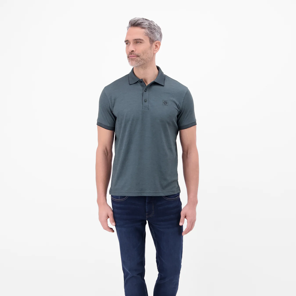 Man wearing a storm grey Lerros solid-color piqué polo shirt available at Kayagan in Lebanon