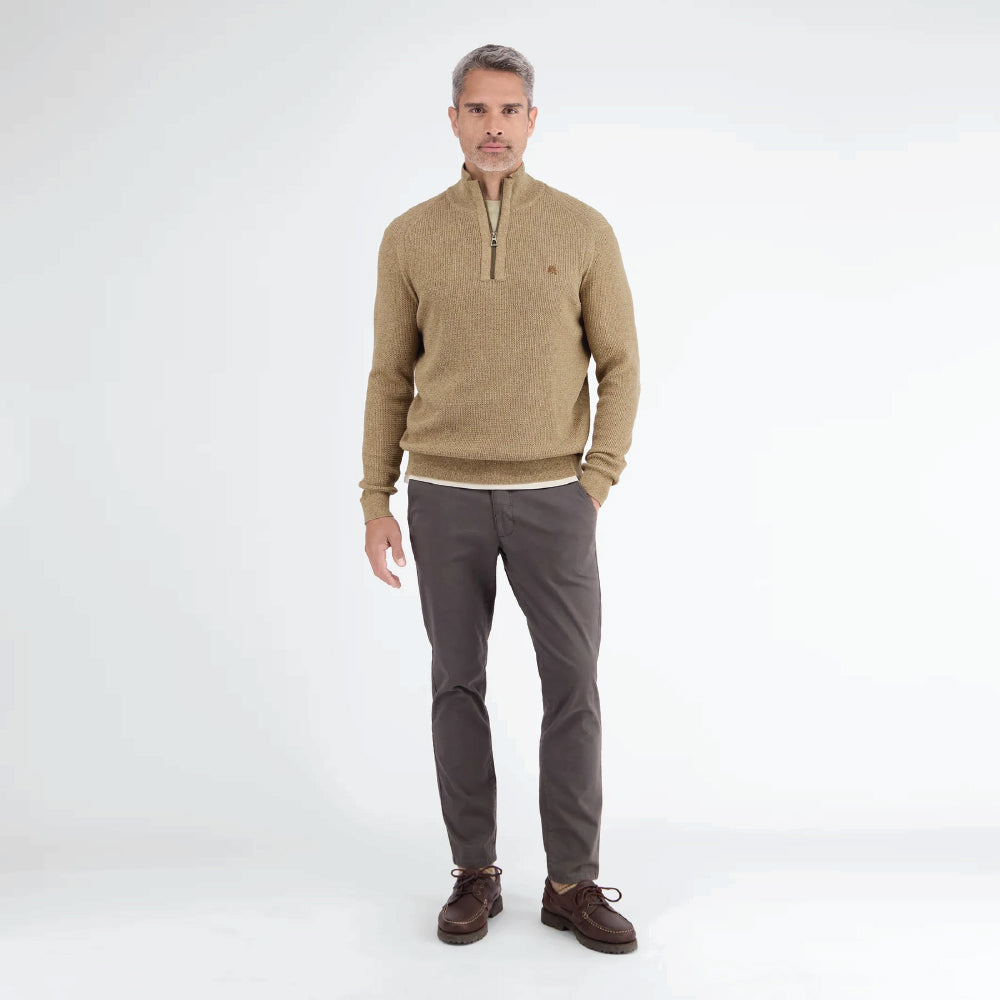 Man wearing a light coffee Lerros knitted troyer in melange look with trousers, front view studio photo, available at Kayagan