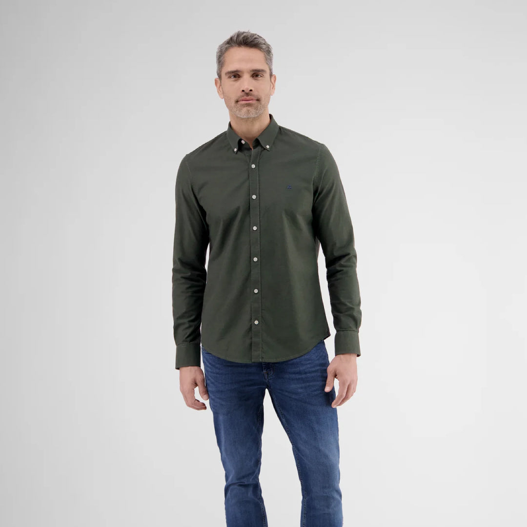 Oxford shirt with stretch content and button-down collar