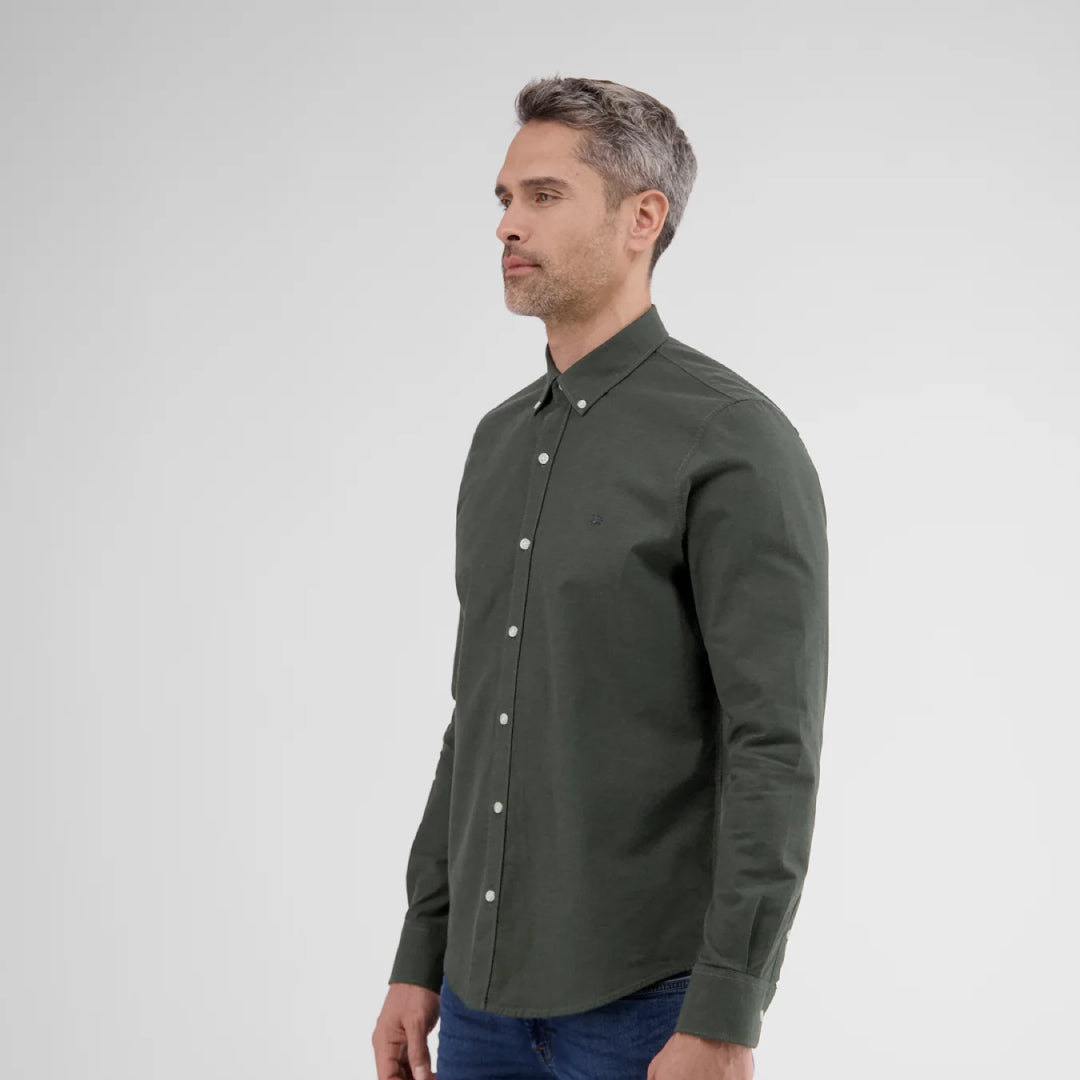 Oxford shirt with stretch content and button-down collar