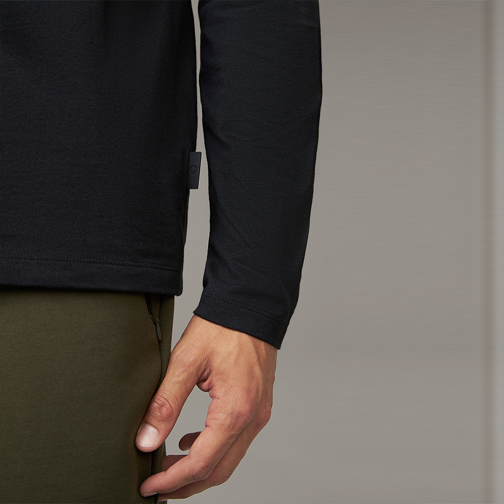Man wearing Strellson Bronko black long-sleeved shirt with "Hiking Club" printed chest design, Kayagan online