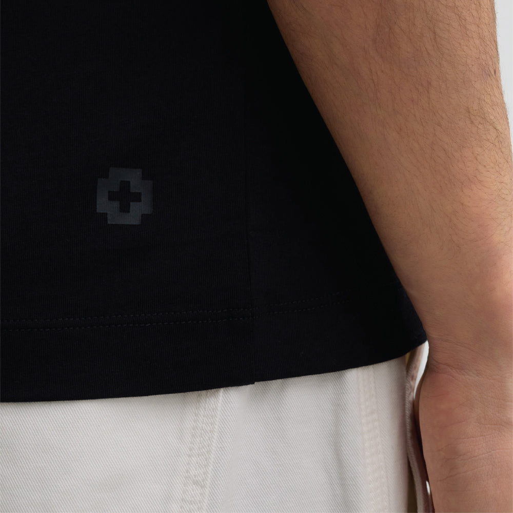 Man wearing Strellson Clark Polo Shirt in navy with buttonless johnny collar, Kayagan 
